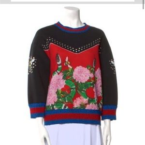 GUCCI Graphic Print Bateau Neckline Sweatshirt in Excellent Condition